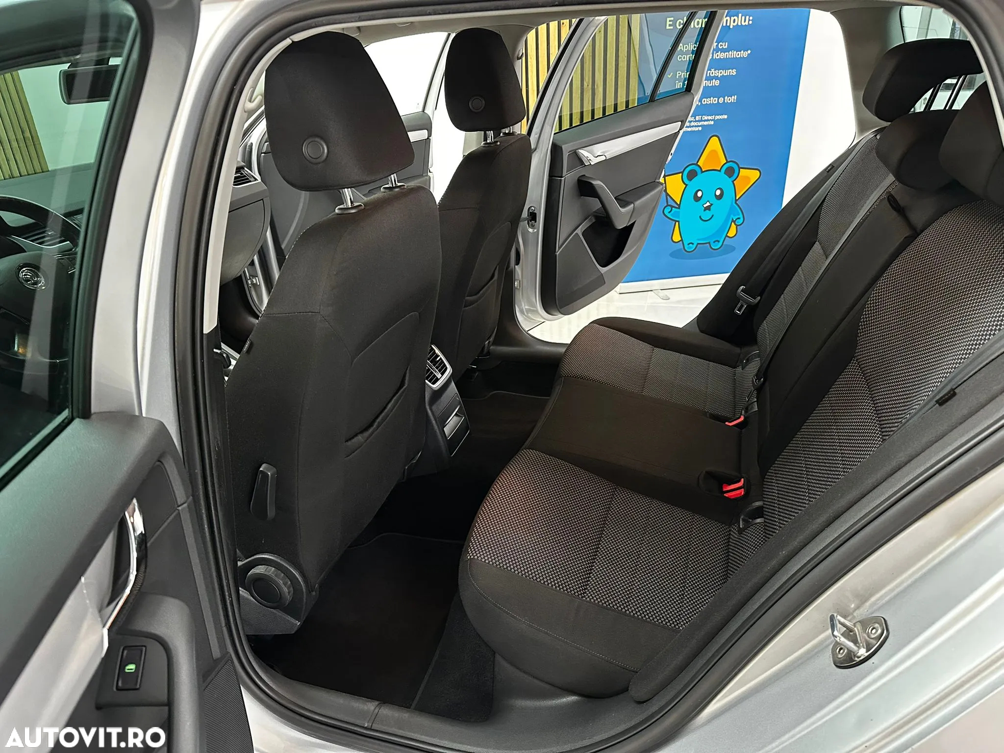 Skoda Octavia Combi 1.6 TDI DPF DSG Ambition - 17