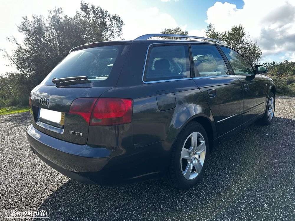 Audi A4 Avant 1.9 TDI Advance - 4