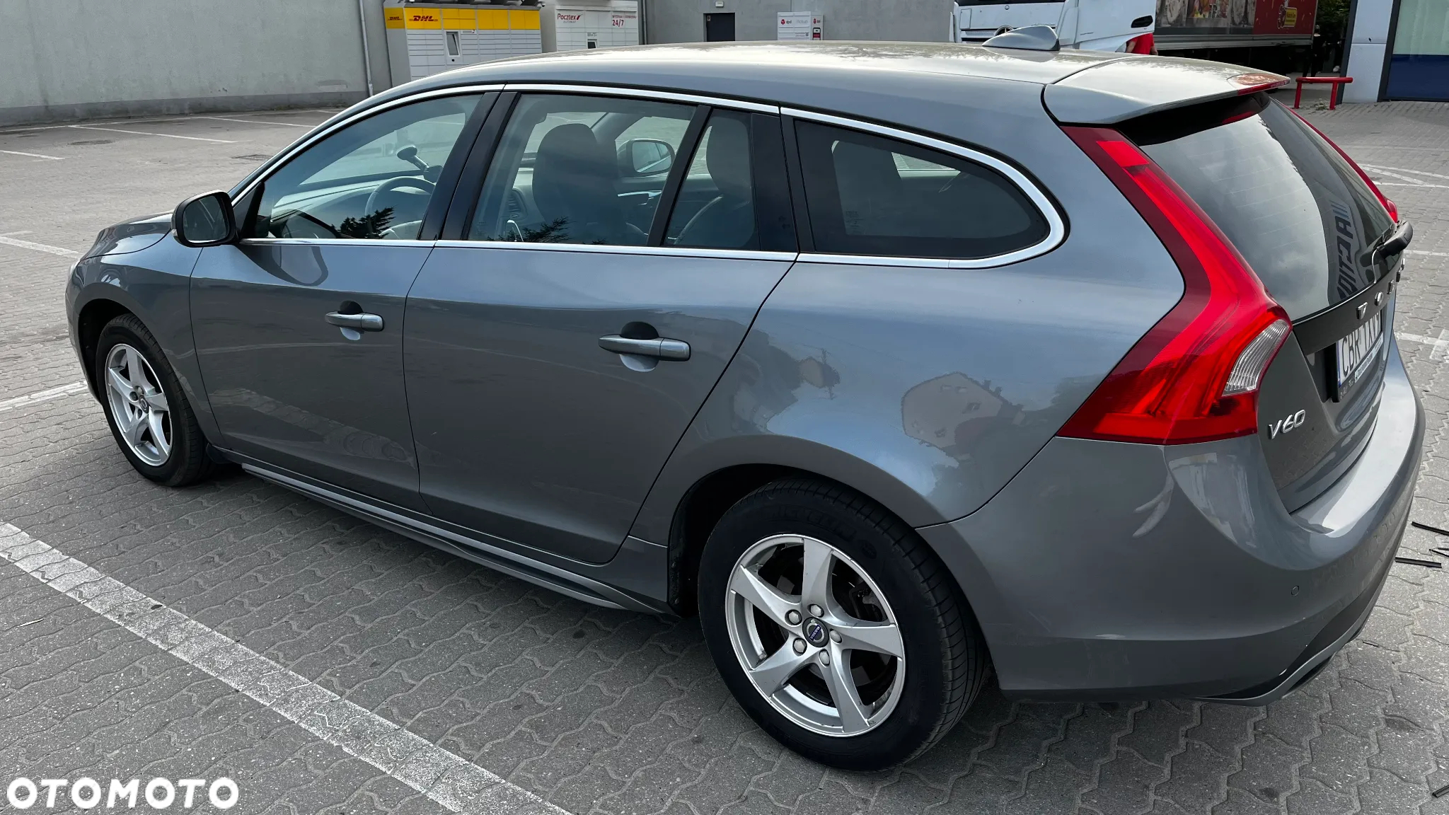 Volvo V60 D2 Geartronic Momentum - 2