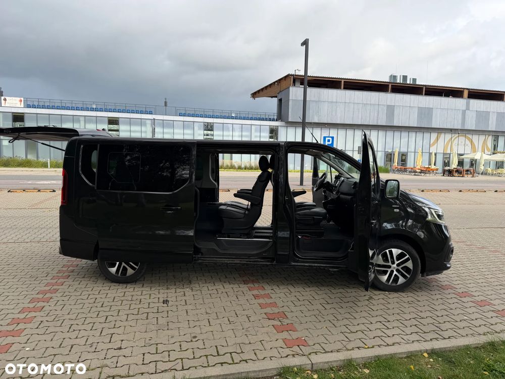 Renault Trafic Grand 2.0 dCi EDC - 4