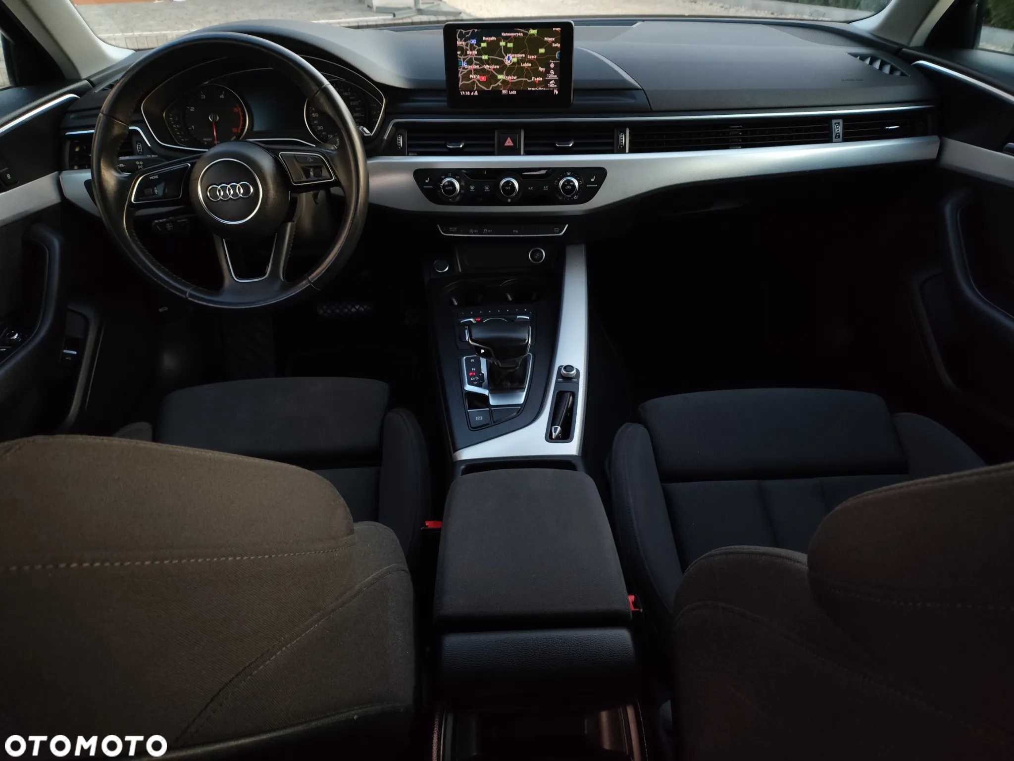 Audi A4 2.0 TDI Sport S tronic - 11