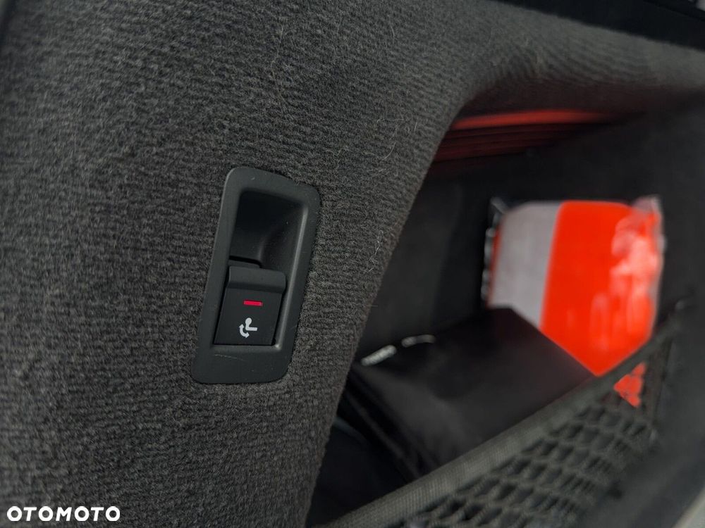 Audi A6 Avant 40 TDI mHEV Quattro Advanced S tronic - 35