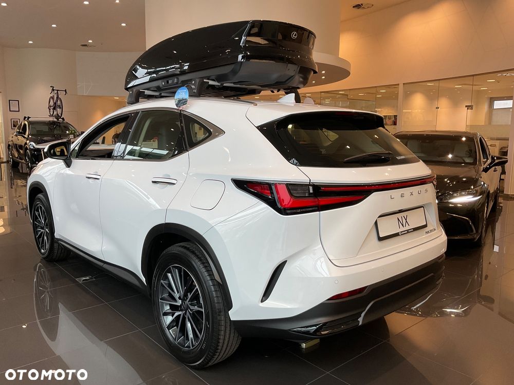 Lexus NX 350h Elegance 2WD - 4