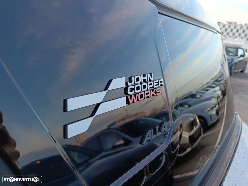 MINI Countryman John Cooper Works L - 16