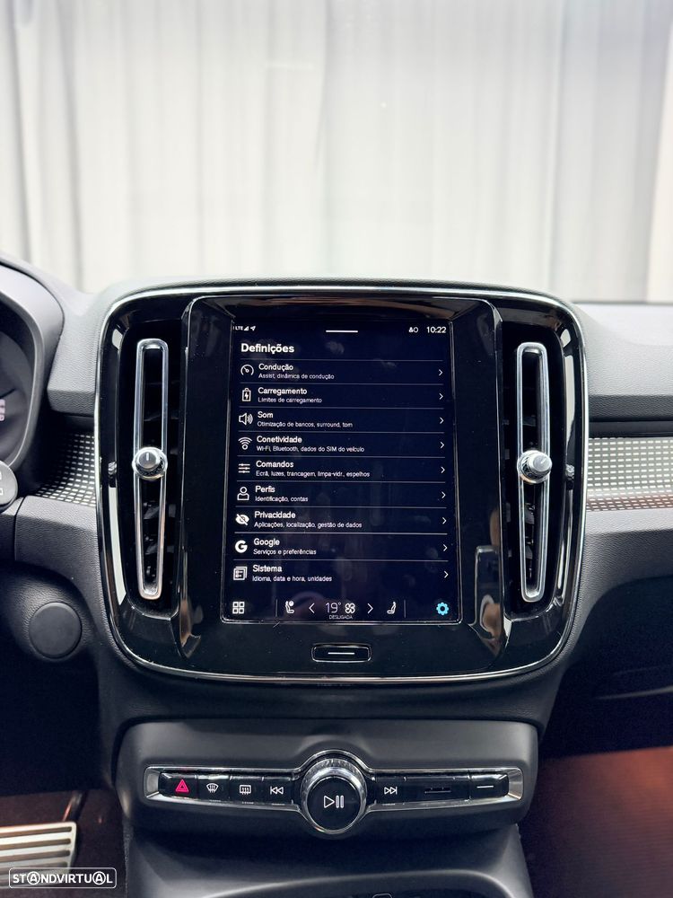 Volvo XC 40 P8 AWD Recharge RDesign - 15