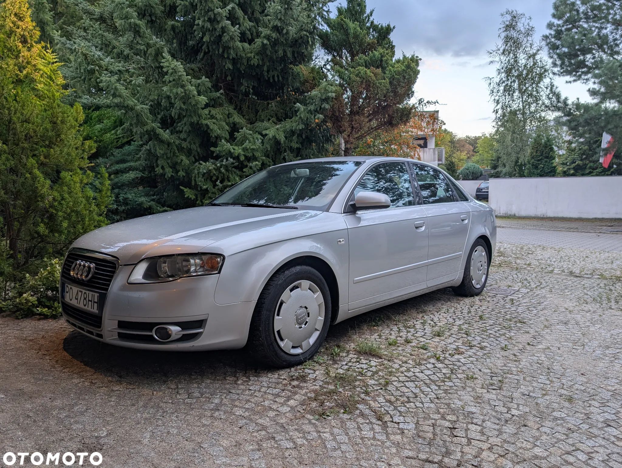 Audi A4 - 1