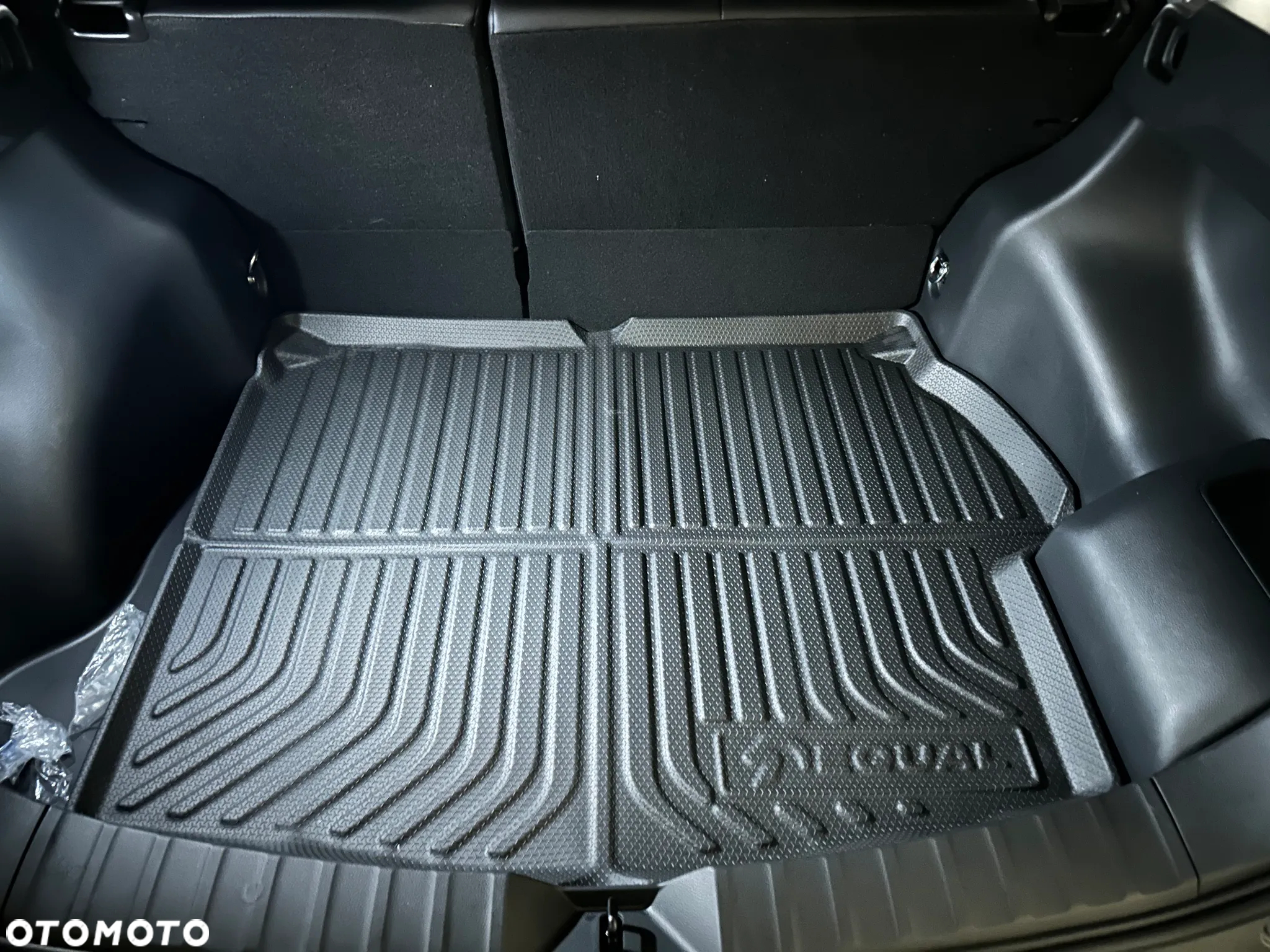 Toyota Corolla 2.0 Hybrid Lounge - 5