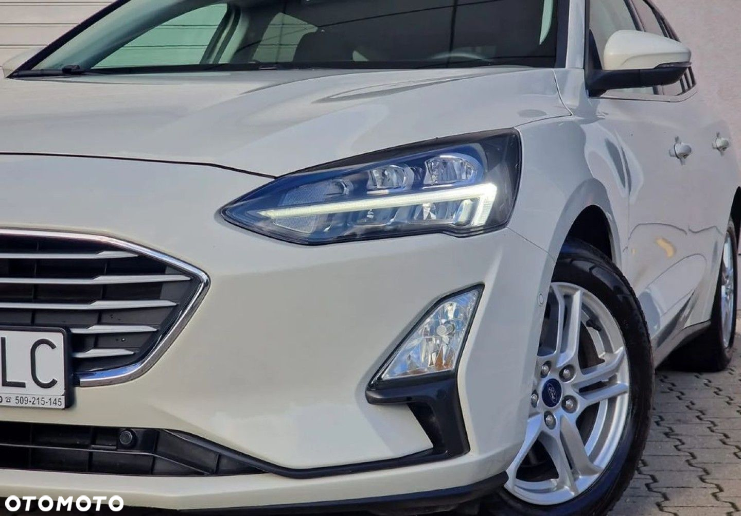 Ford Focus - 32