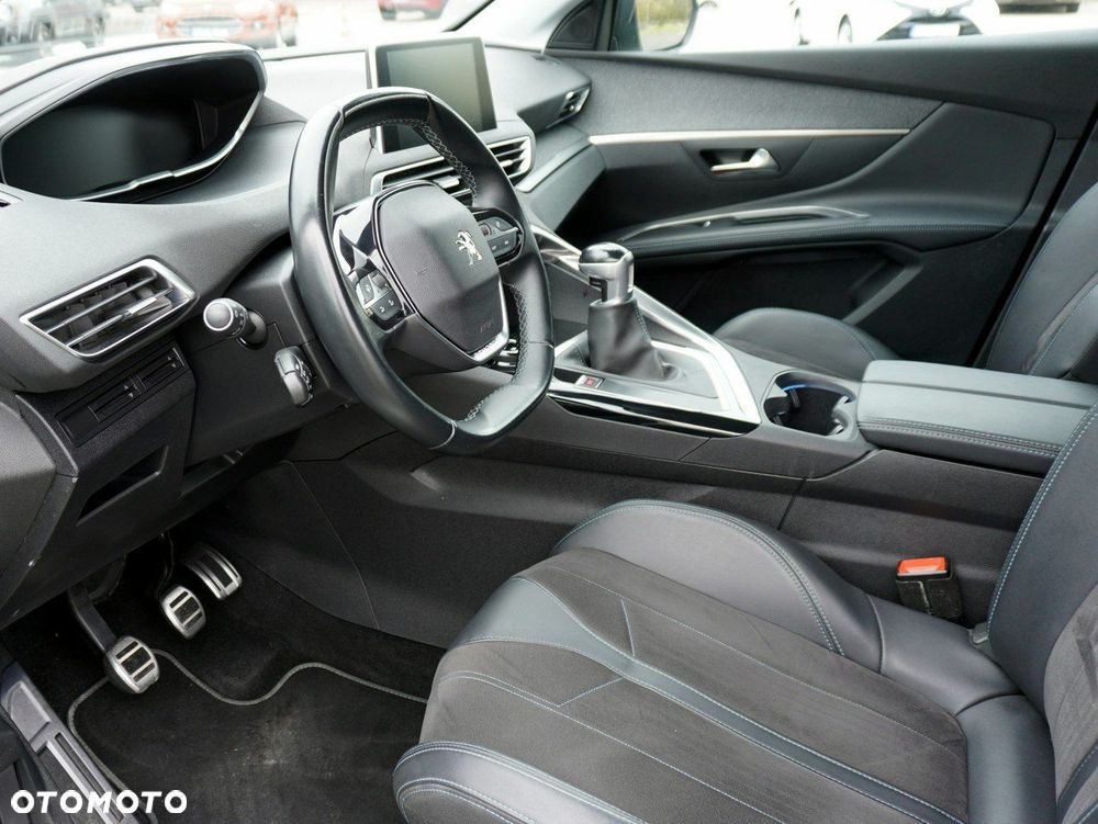 Peugeot 5008 1.2 PureTech Allure Pack S&S - 11