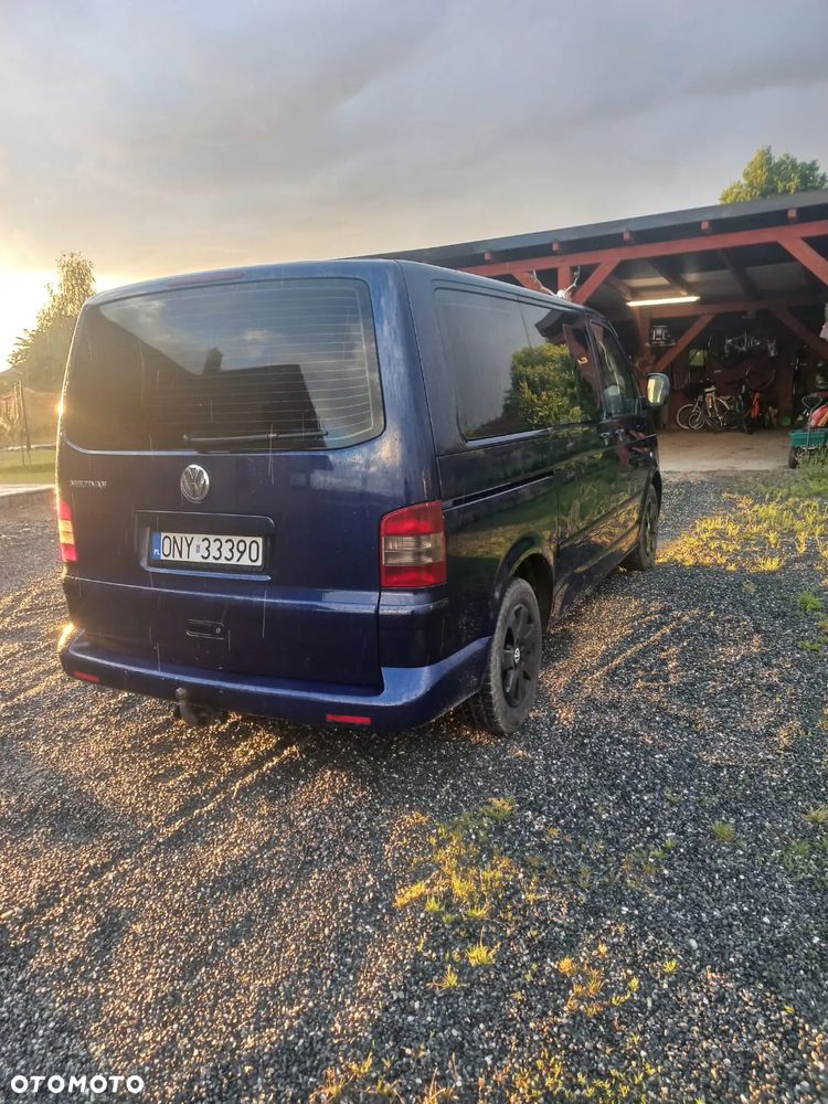 Volkswagen Multivan - 3