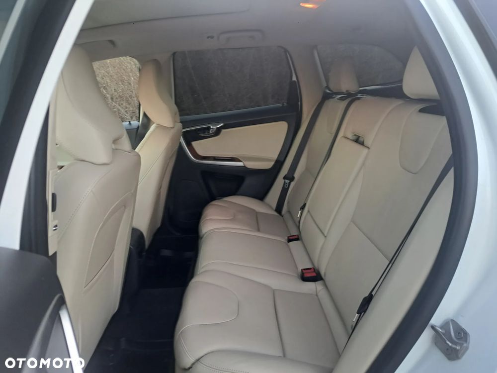 Volvo XC 60 T6 AWD Geartronic Summum - 7