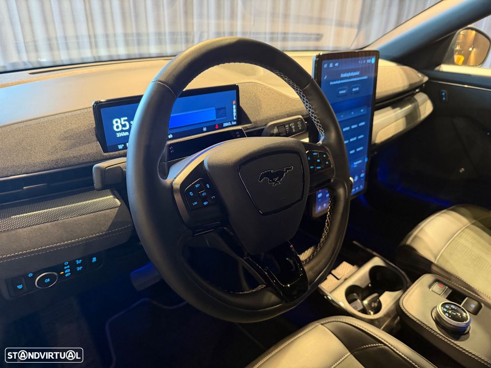 Ford Mustang Mach-E 98.7 kWh GT AWD - 27