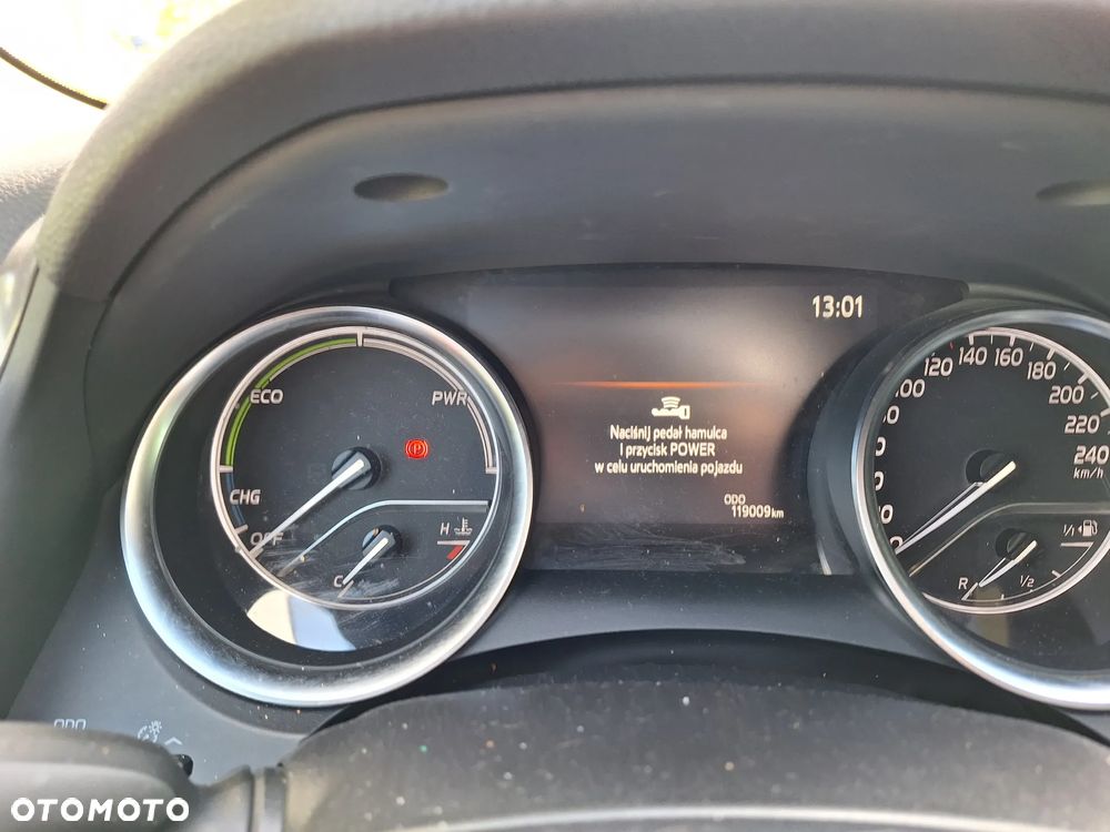 Toyota Camry - 11