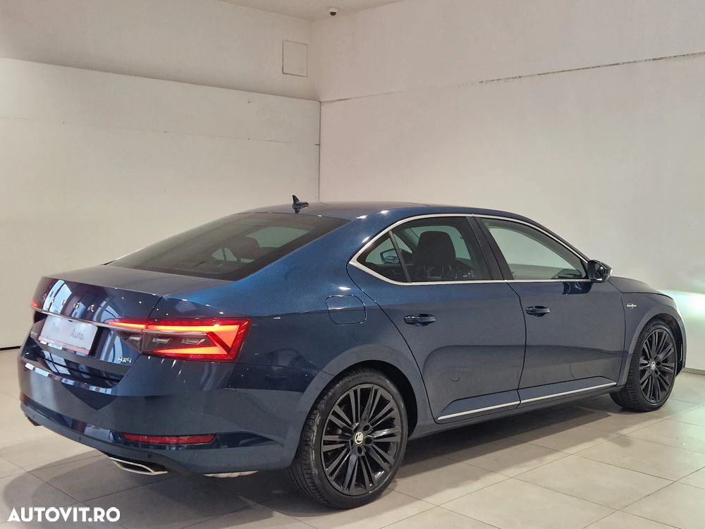 Skoda Superb 2.0 TSI 4X4 DSG Laurin & Klement - 7