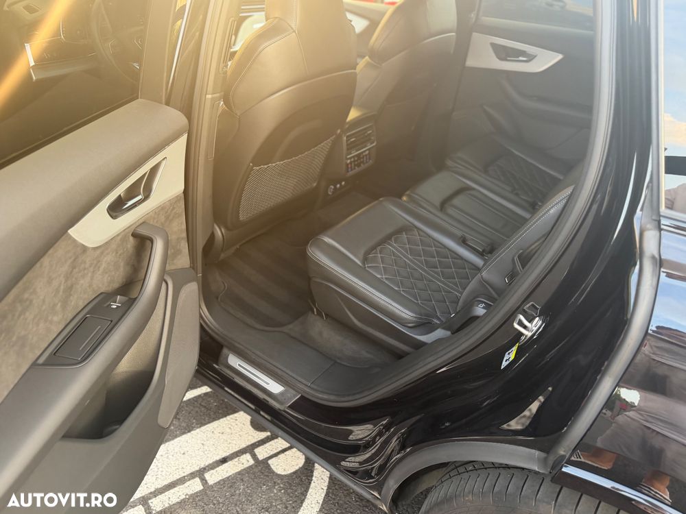 Audi Q7 3.0 50 TDI quattro Tiptronic MHEV S Line - 14