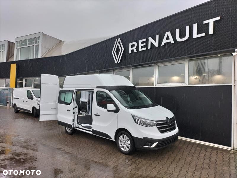 Renault Trafic - 16