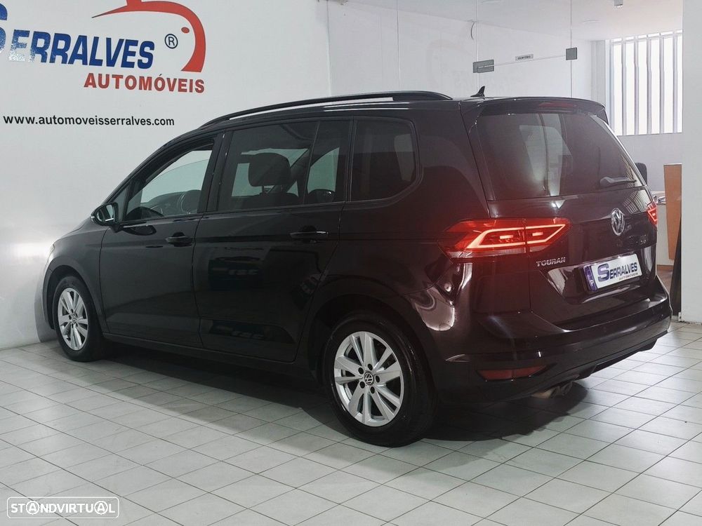 VW Touran 2.0 TDI Confortline DSG - 5