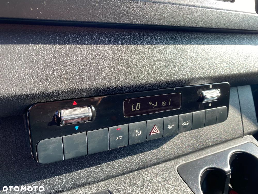Mercedes-Benz SPRINTER 317 CDI - 28