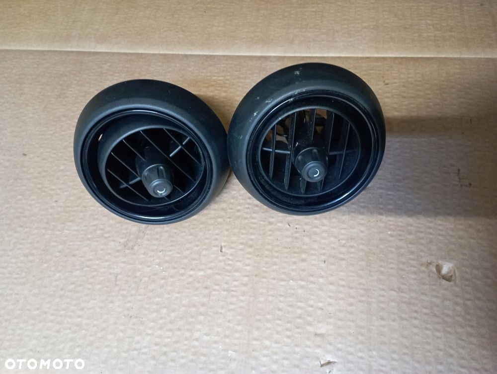 KRATKA NAWIEWU Z DESKI R/L MINI COOPER F55 F56 F57 - 1