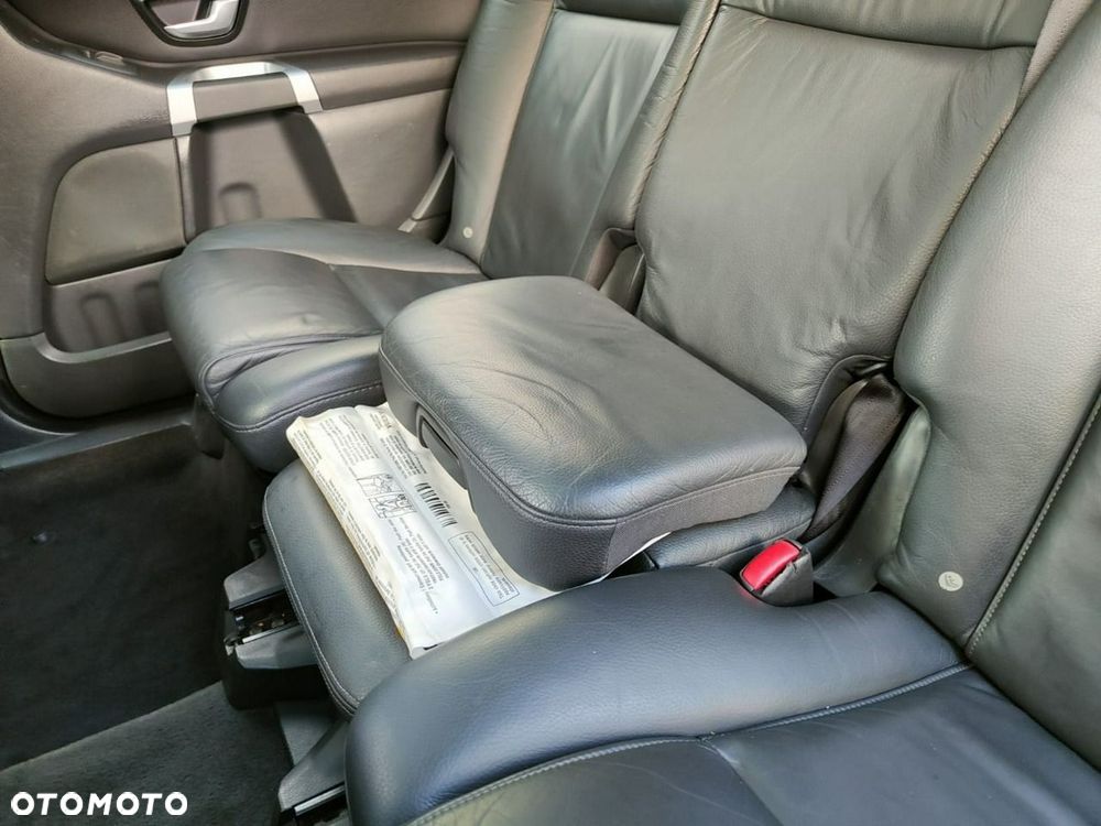 Volvo XC 90 2011