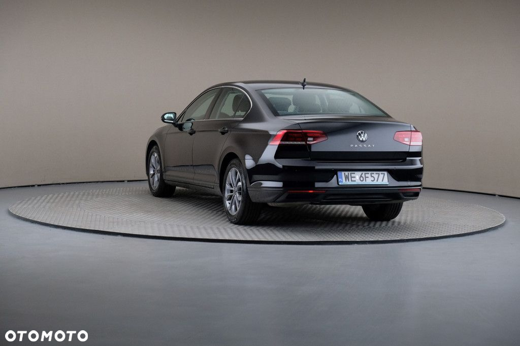 Volkswagen Passat 1.5 TSI EVO Business - 2