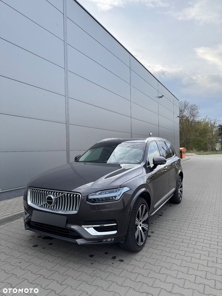 Volvo XC 90 - 1