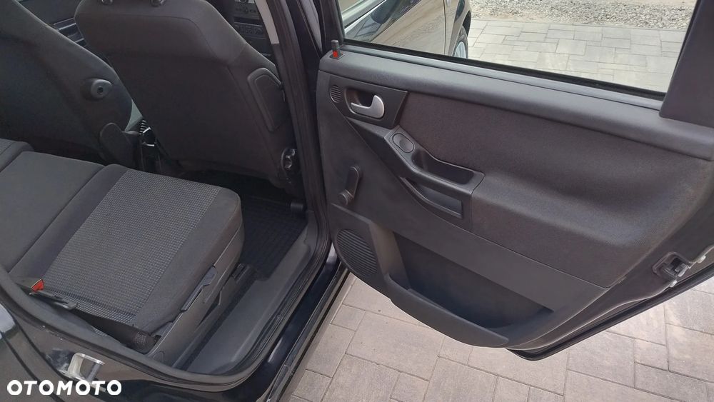 Opel Meriva - 19