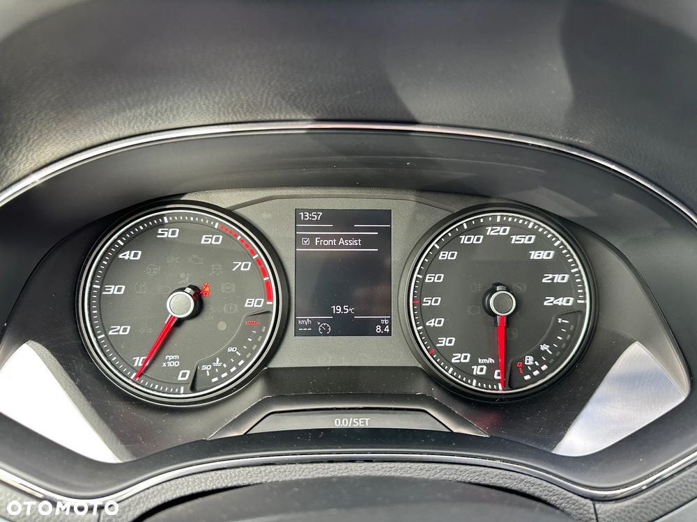 Seat Arona 1.0 TSI Reference S&S - 33