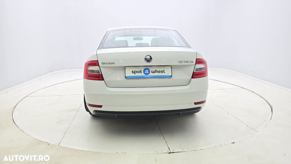 Skoda Octavia 1.4 TSI DSG Style - 7