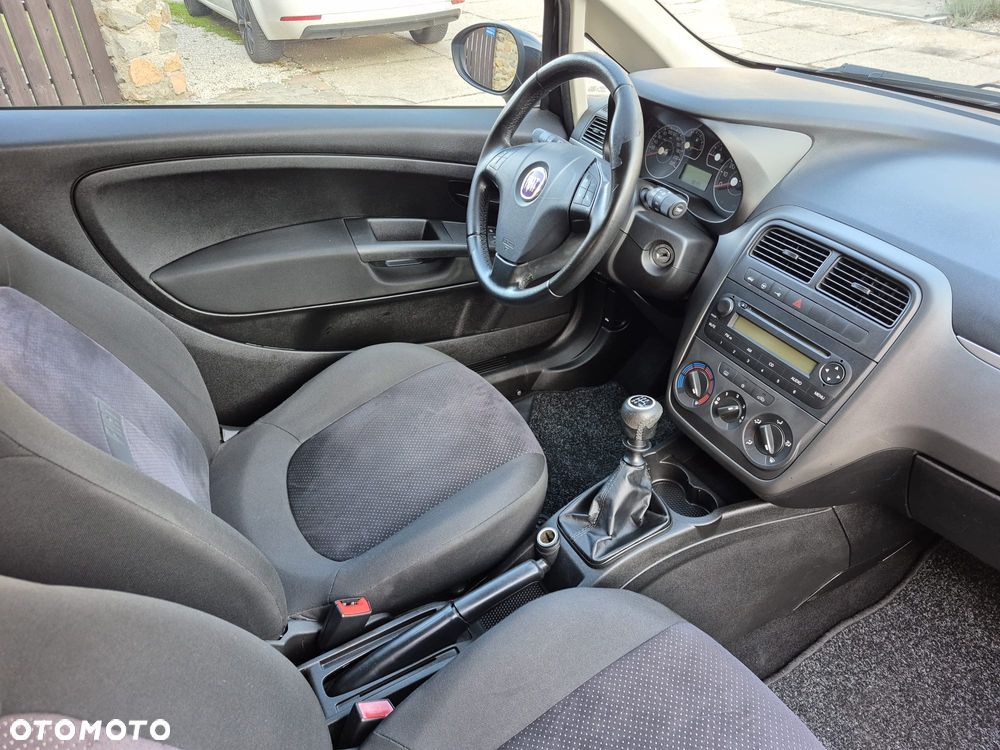 Fiat Punto - 15