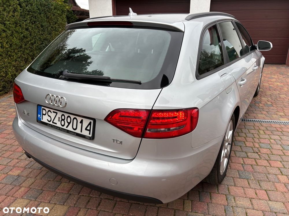 Audi A4 Avant - 6