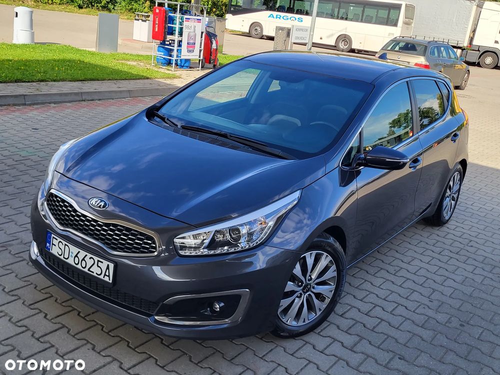 Kia Ceed 1.4 L Business Line - 39