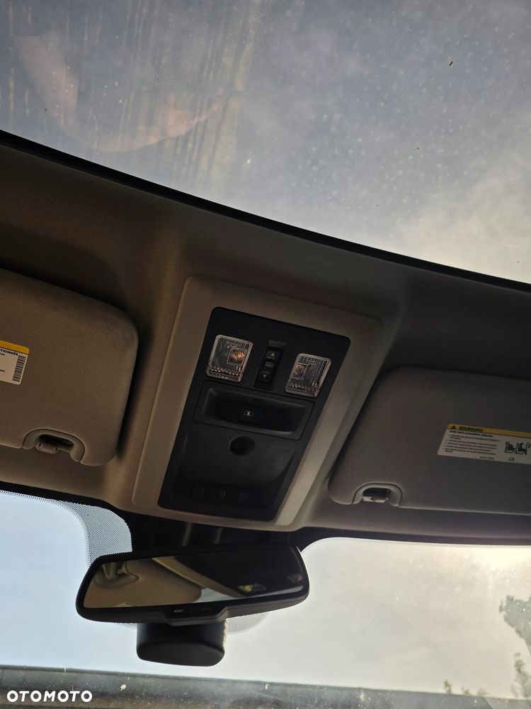 Dodge RAM 5.7 4x4 - 11