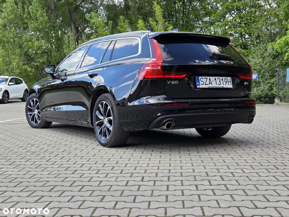 Volvo V60 D4 Geartronic Momentum - 4