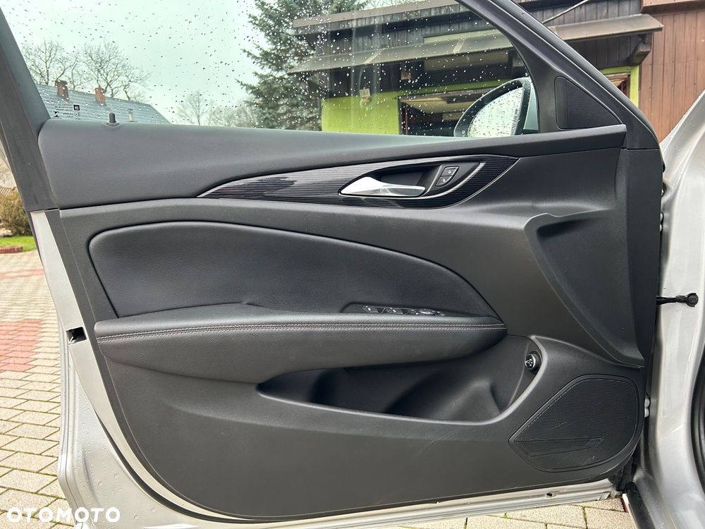 Opel Insignia 2.0 CDTI Enjoy S&S - 10