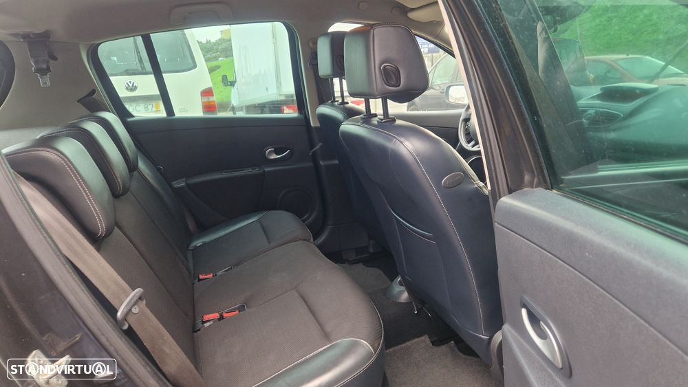 Renault Clio 1.5 dCi Dynamique S - 13