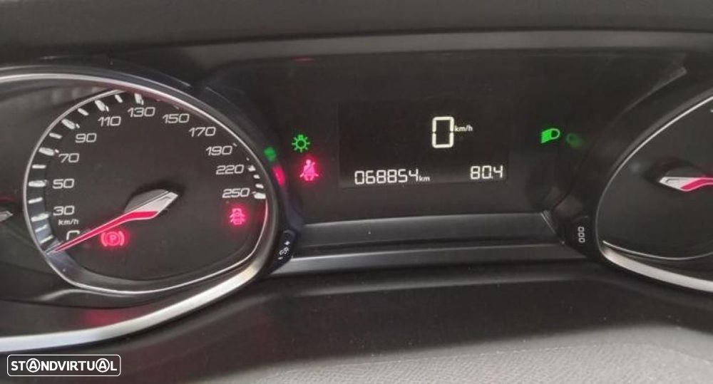 Peugeot 308 SW 1.2 PureTech Allure - 5