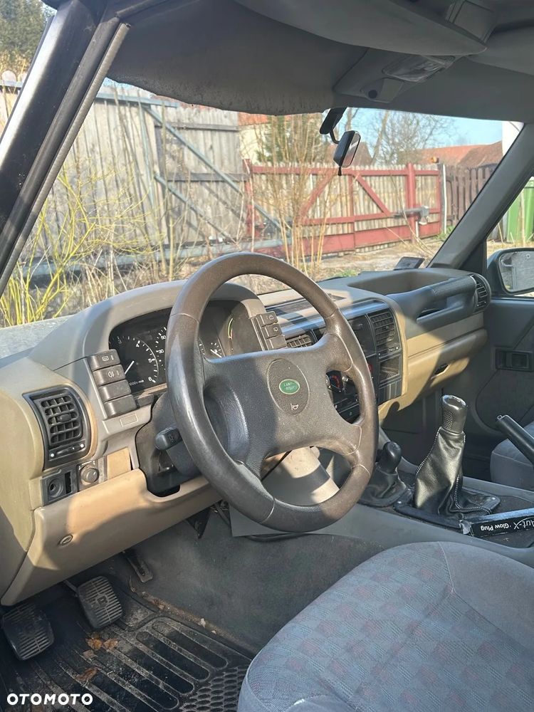 Land Rover Discovery - 5