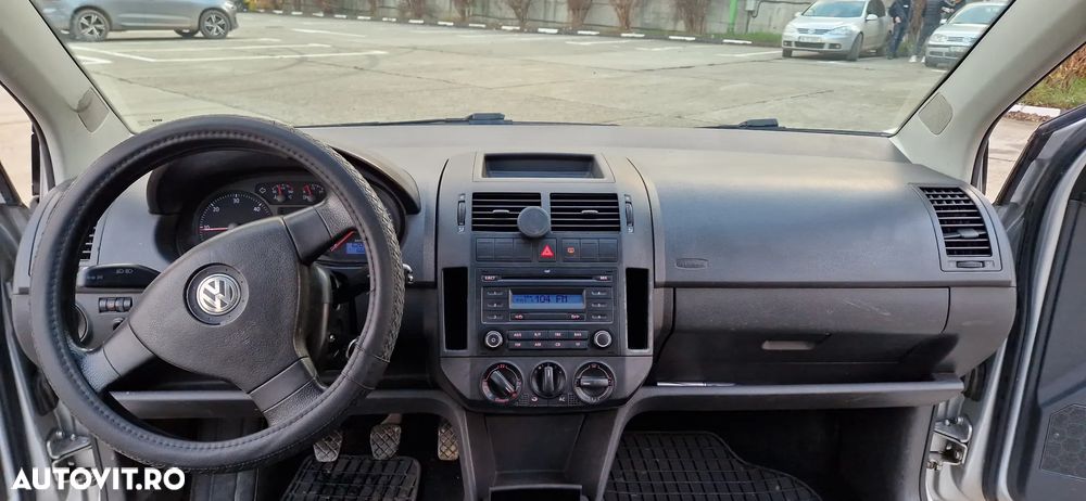 Volkswagen Polo 1.4 TDI Attractive - 7