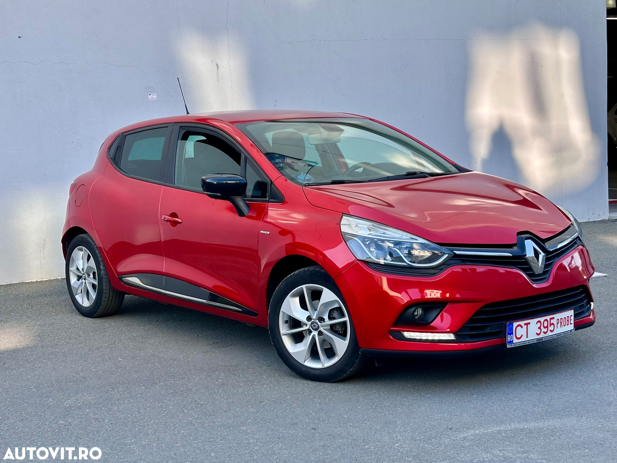 Renault Clio (Energy) TCe 90 Start & Stop LIMITED - 37