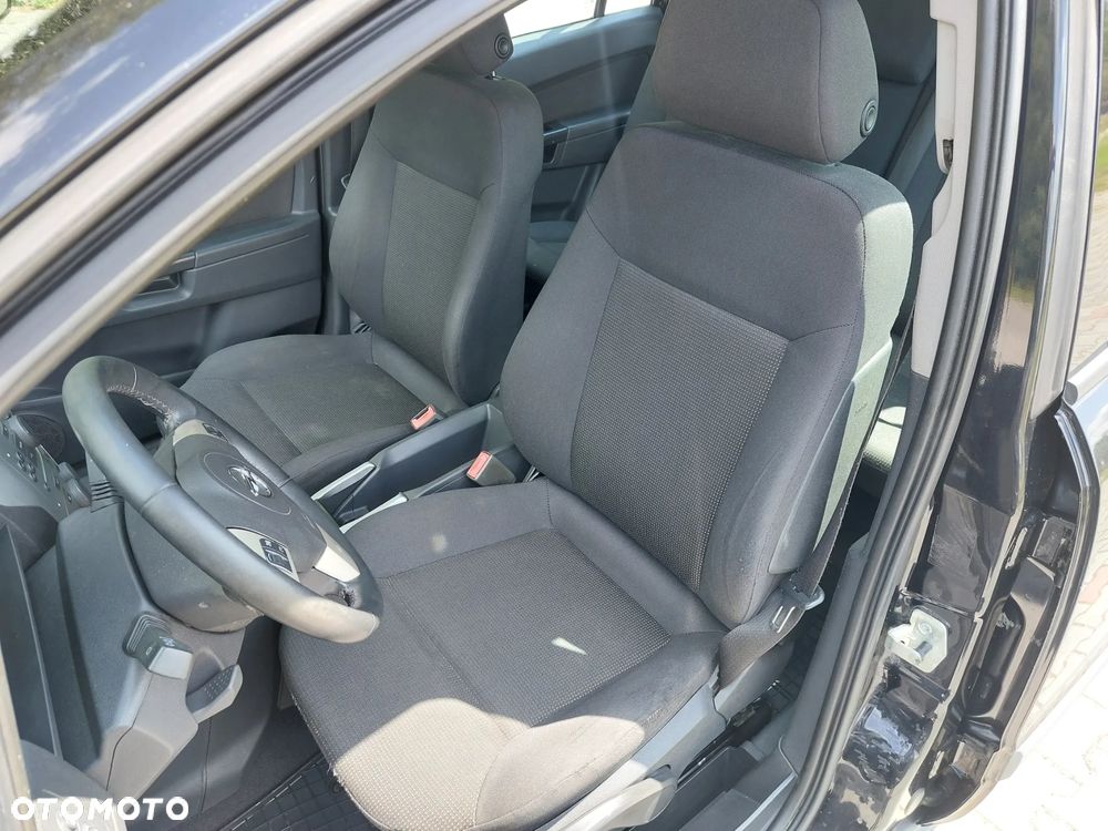 Opel Zafira 1.8 Enjoy - 10