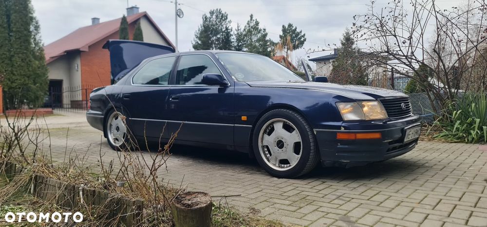 Lexus LS 400 - 1