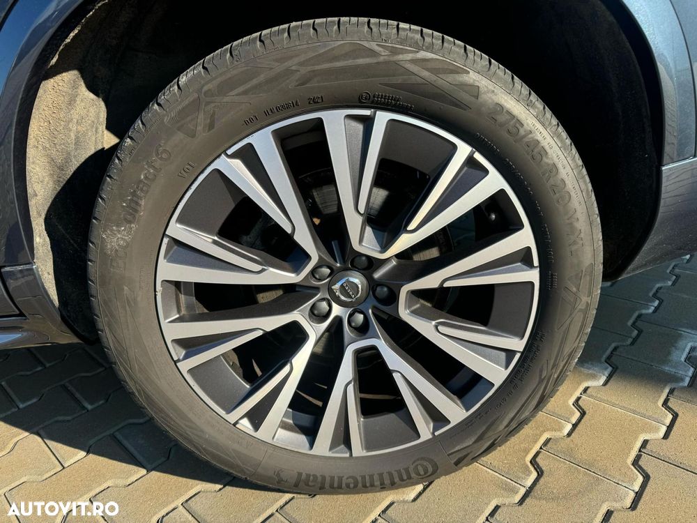 Volvo XC 90 B5 D AWD Geartronic Momentum Pro - 31