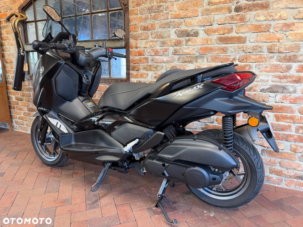 Yamaha X-max - 5