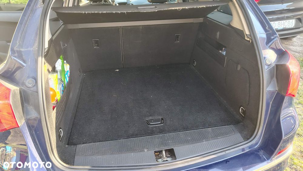 Opel Astra 1.4 T Essentia - 7