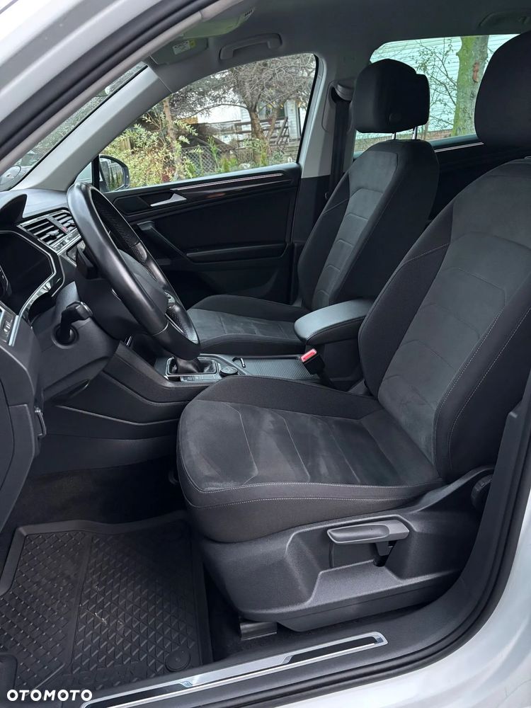 Volkswagen Tiguan 2.0 TDI SCR 4MotION DSG Elegance - 9