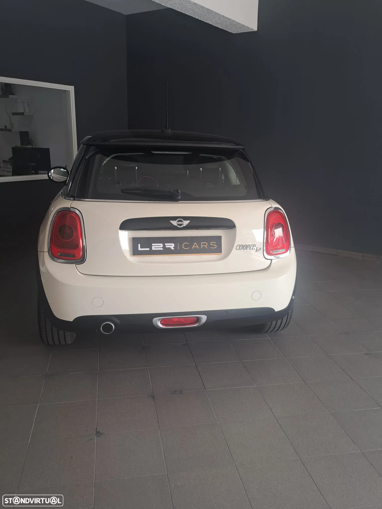MINI 3 Portas Cooper D - 7