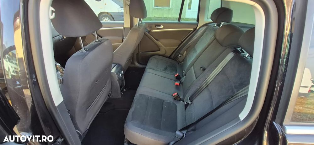 Volkswagen Tiguan - 8