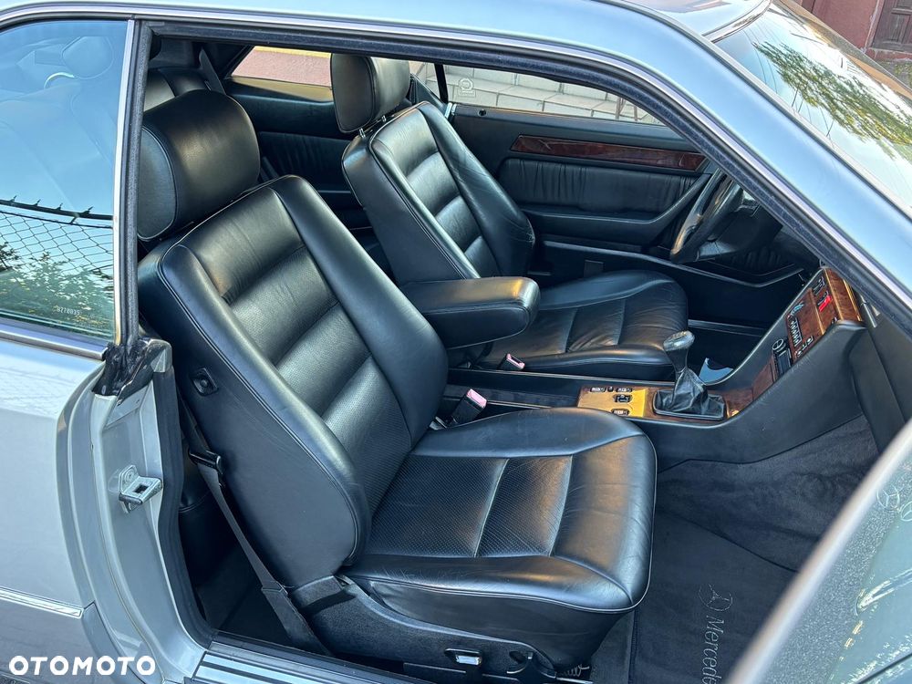 Mercedes-Benz W124 (1984-1993) - 14