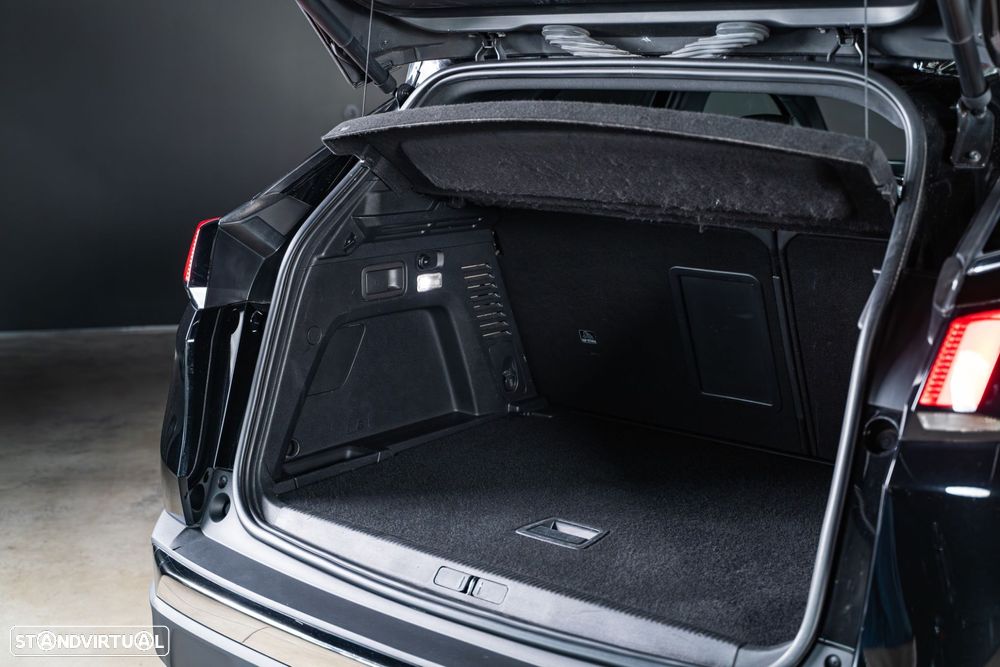 Peugeot 3008 2.0 BlueHDi GT EAT8 - 47